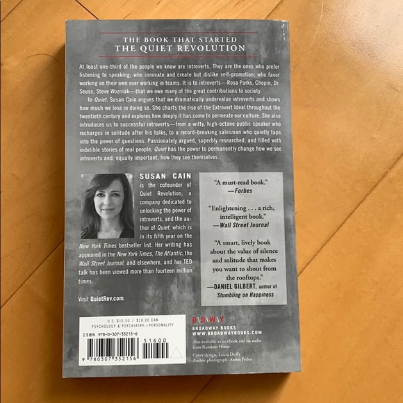 Three books for $15📚 - Picture 8 of 8